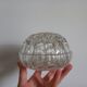Pique-fleurs en verre de Reims 19 trous socle en métal argenté forme tortue