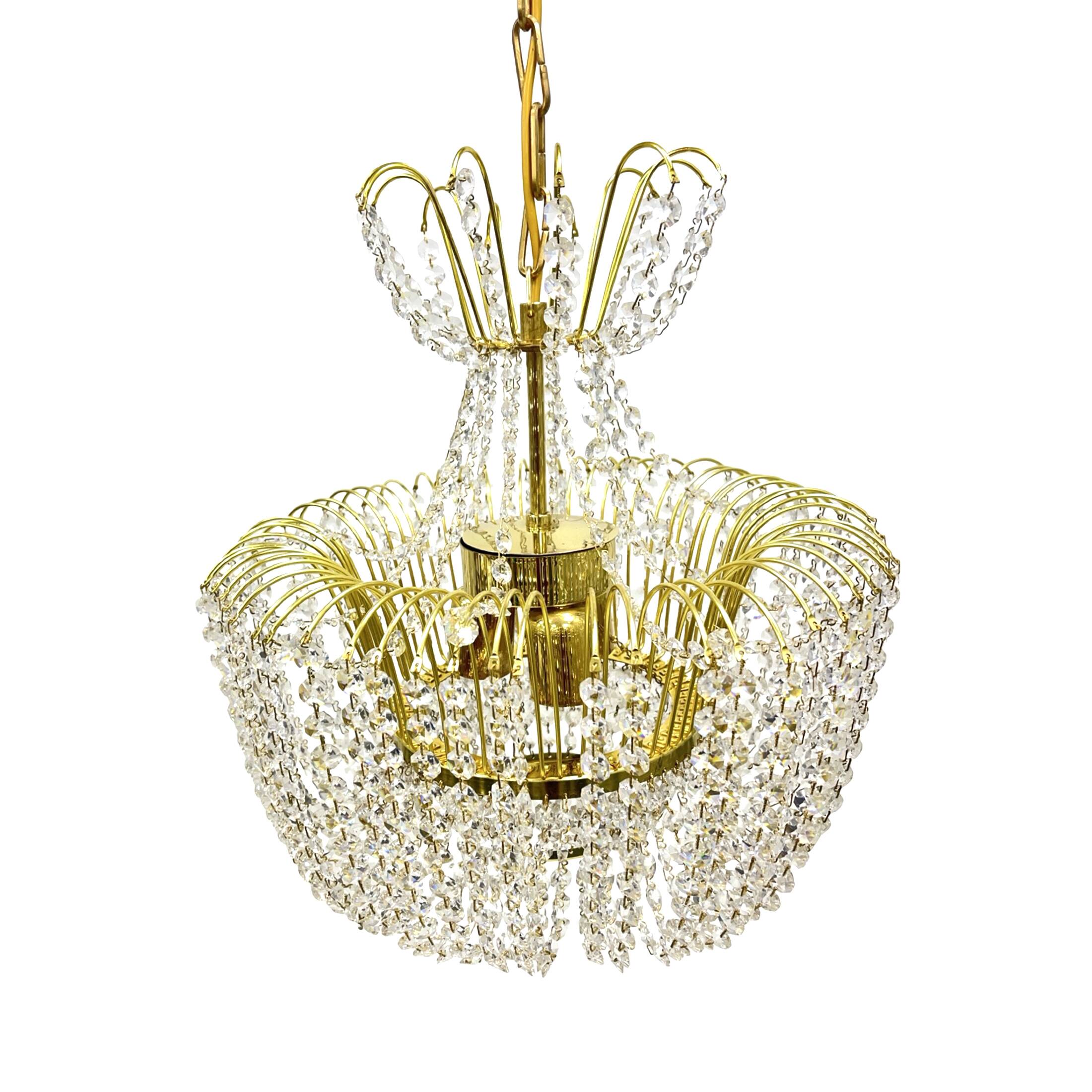 Kamenický Šenov crystal chandelier, gilded brass, 1970s, Czechoslovakia