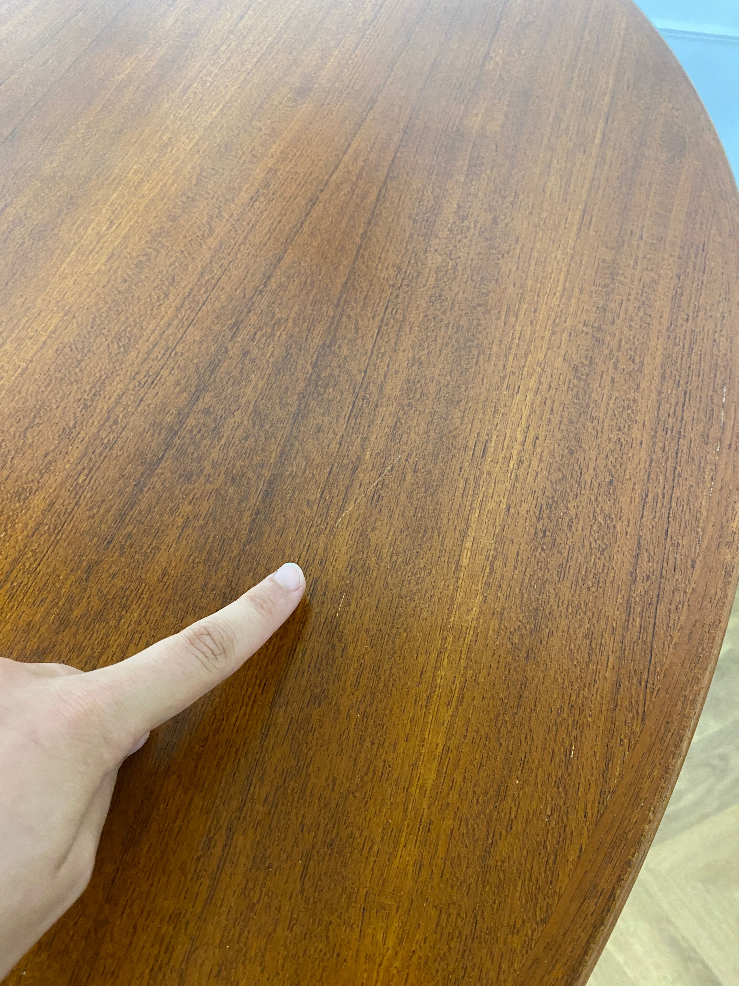 Table ronde scandinave avec rallonge