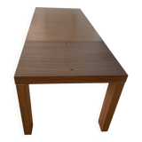 Extendable walnut table