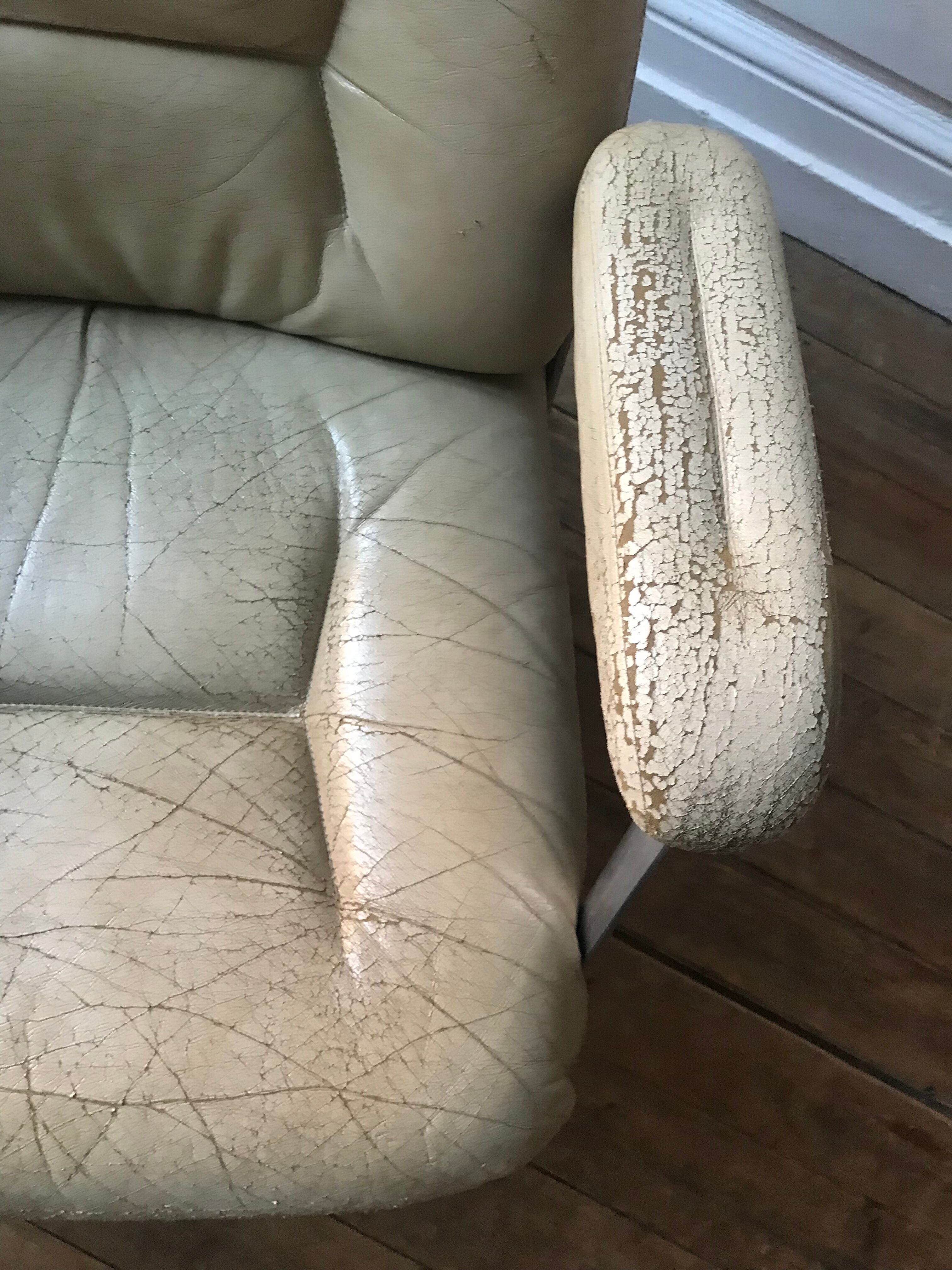 Leather armchair 70's