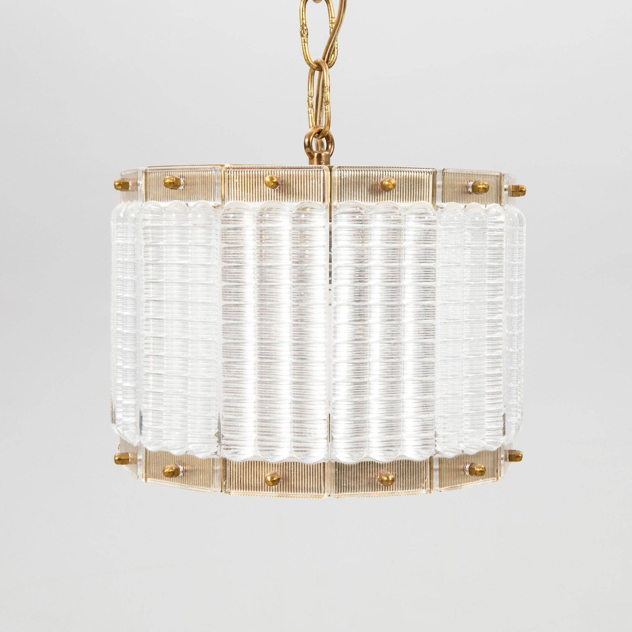 Plafonnier Orrefors en laiton et verre Suède 1960