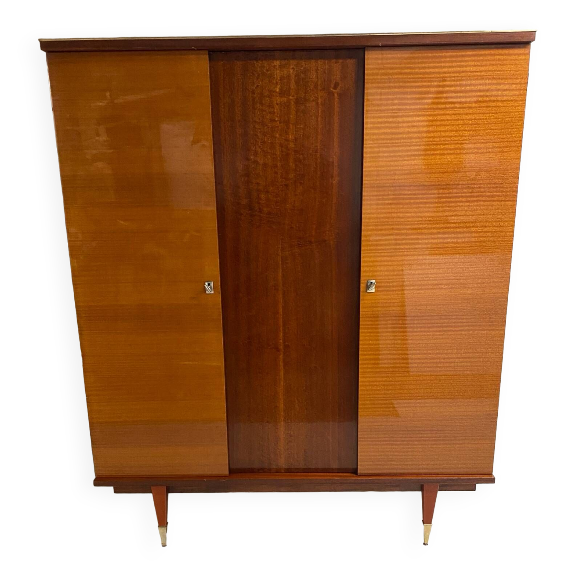 Armoire vintage pieds compas