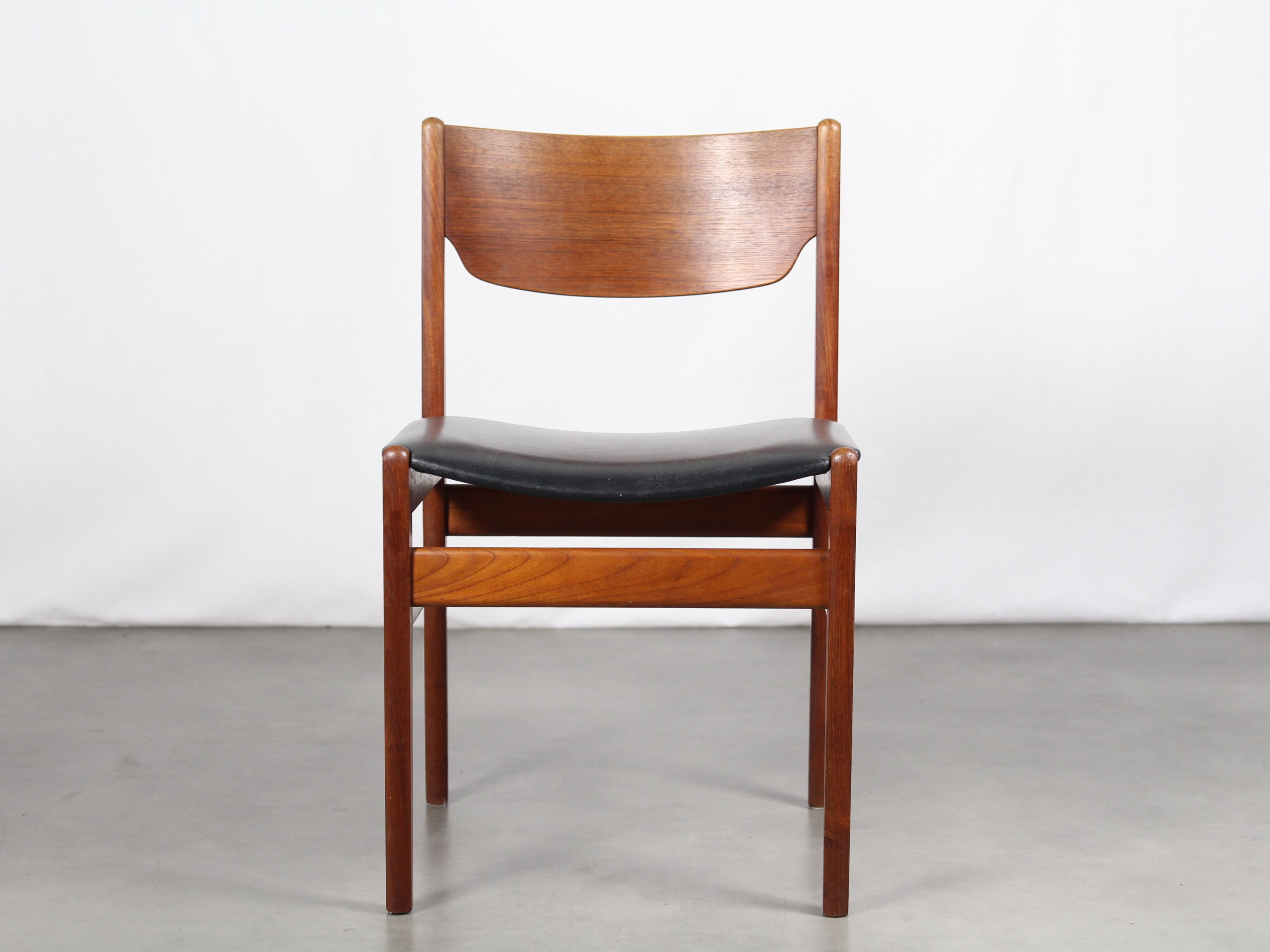Chair Scandinavian teak