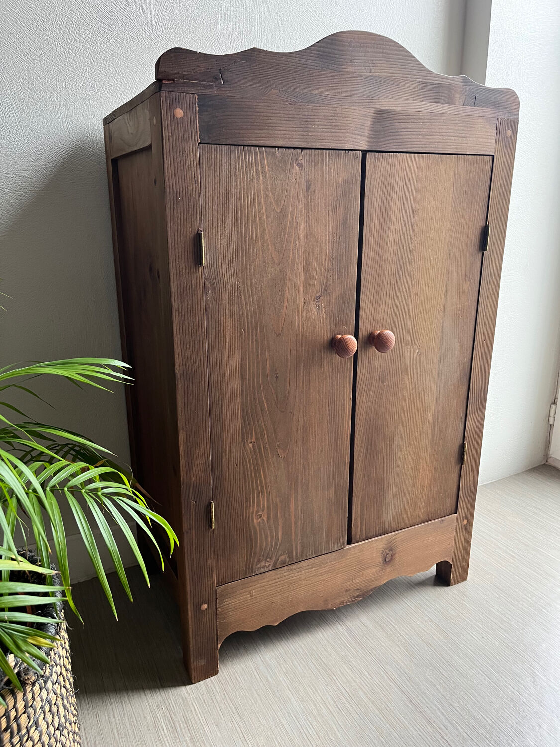 Petite armoire / buffet bois
