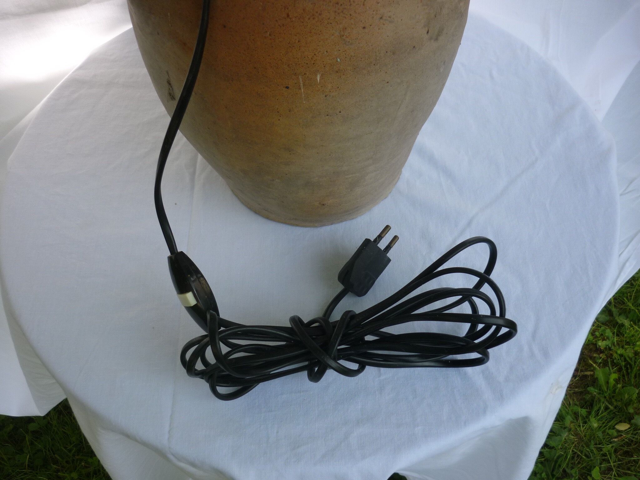 Jar mounted in vintage lamp 70's