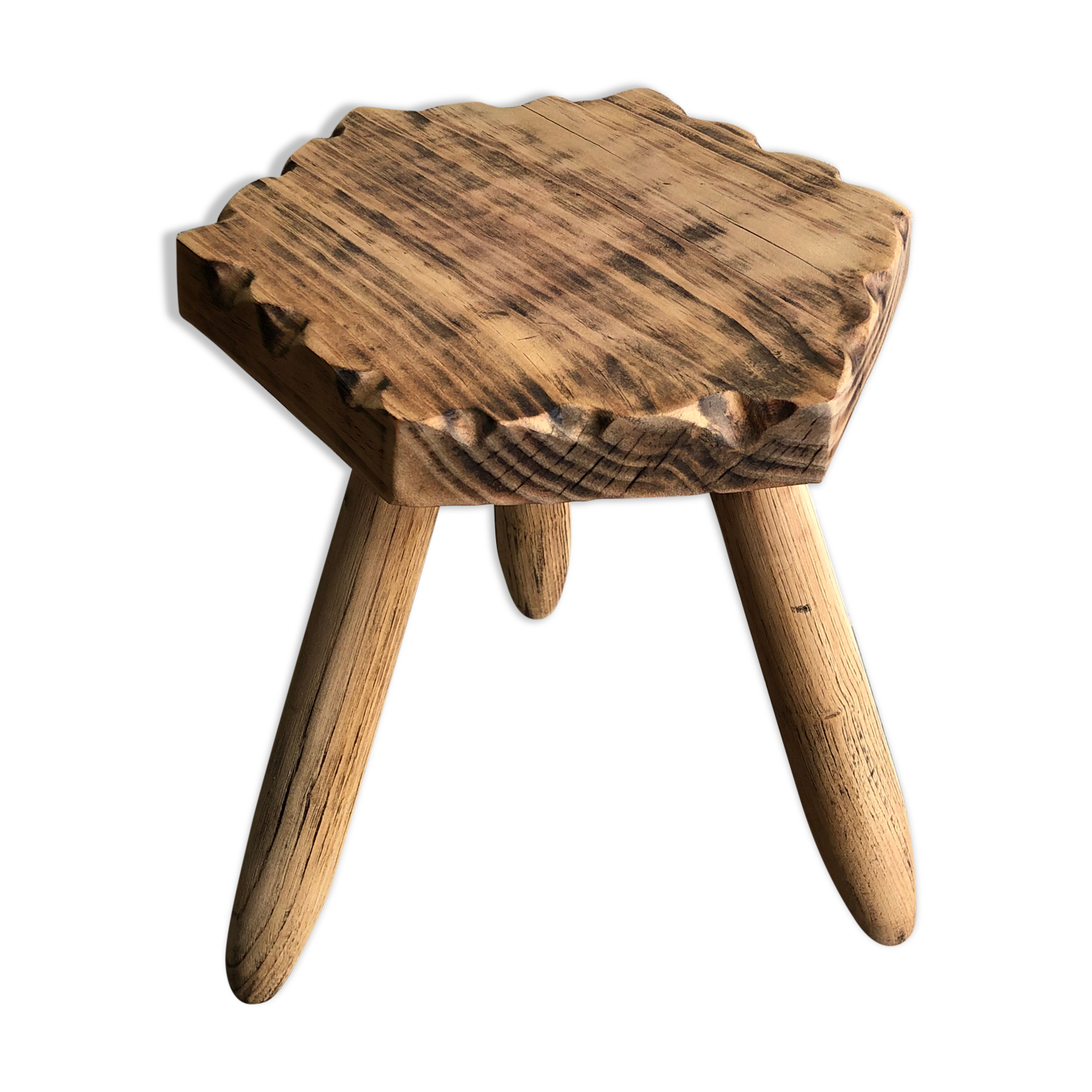 Wooden tripod bottom stool