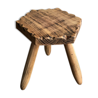 Wooden tripod bottom stool