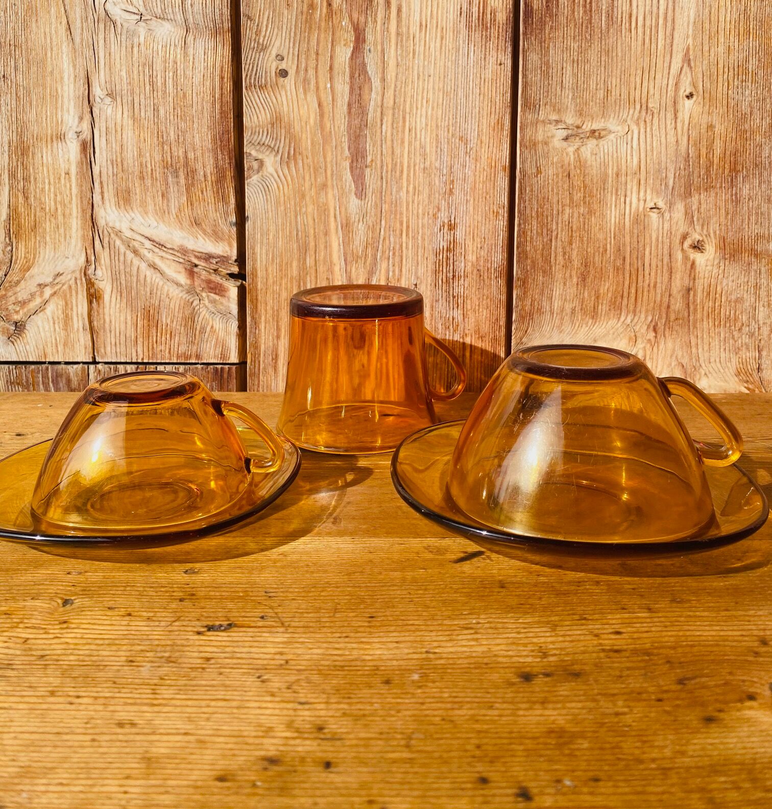 Vereco amber brown cup and mug set