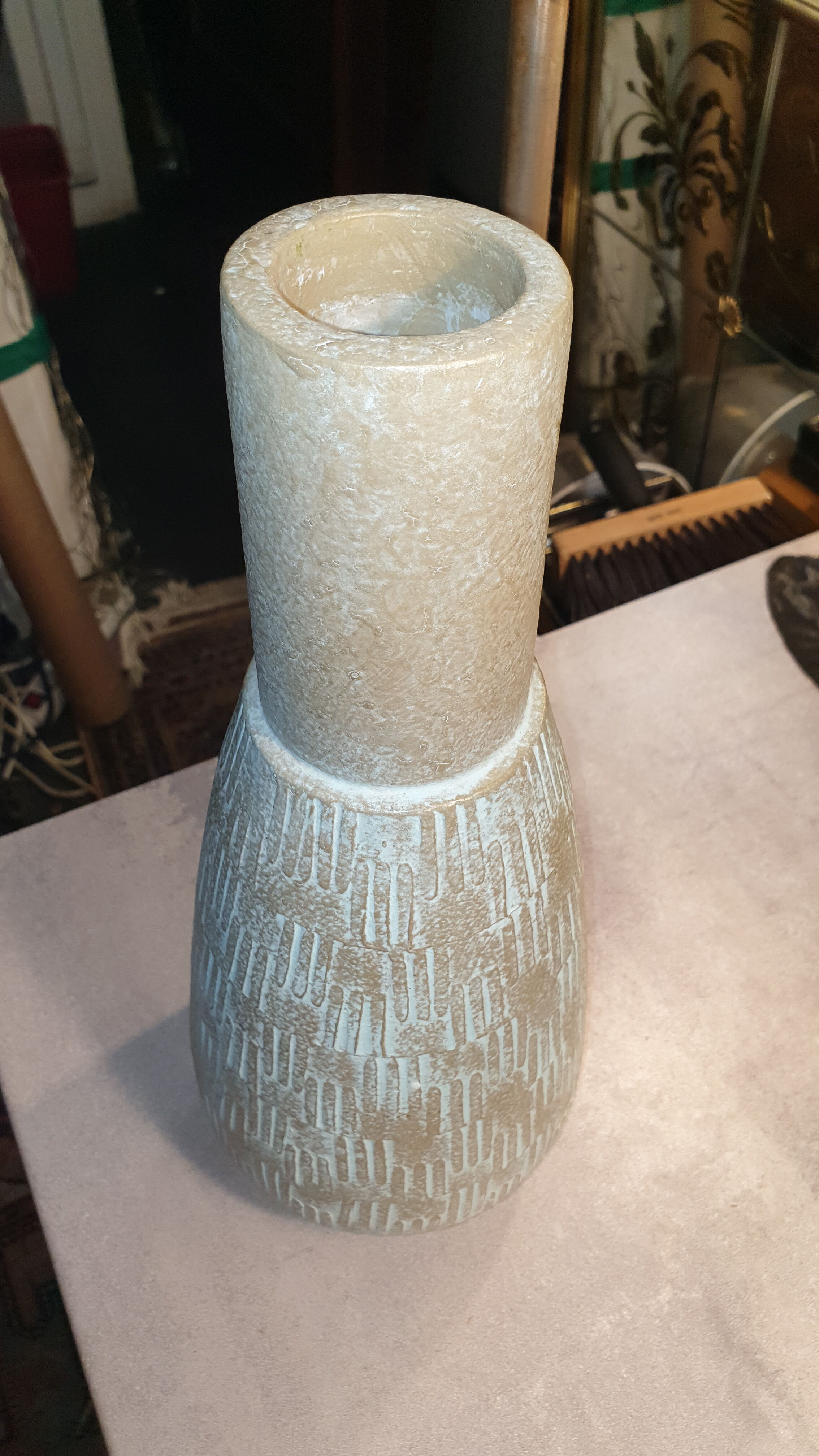 Ceramic vase