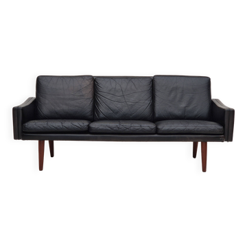 1970s, Danish design, 3 seater sofa, original condition, leather, teak wood.