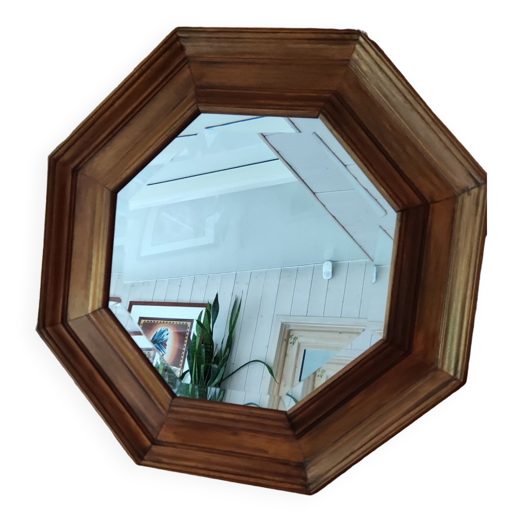 Beveled octagonal mirror