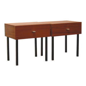 Paire de tables de chevet