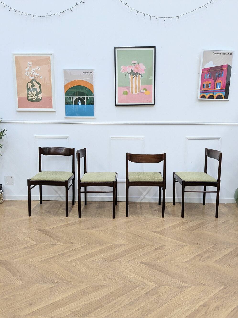 6 chaises scandinaves vertes vintage