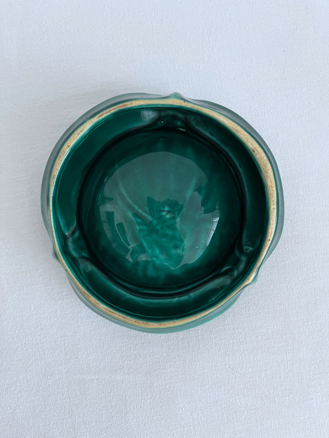 Cendrier en céramique vert vintage