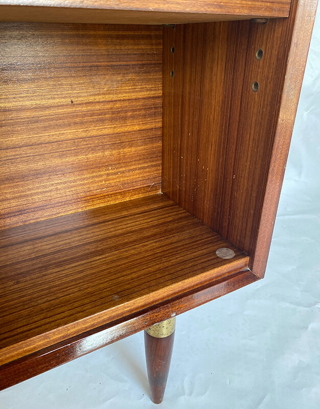 Small furniture shelves