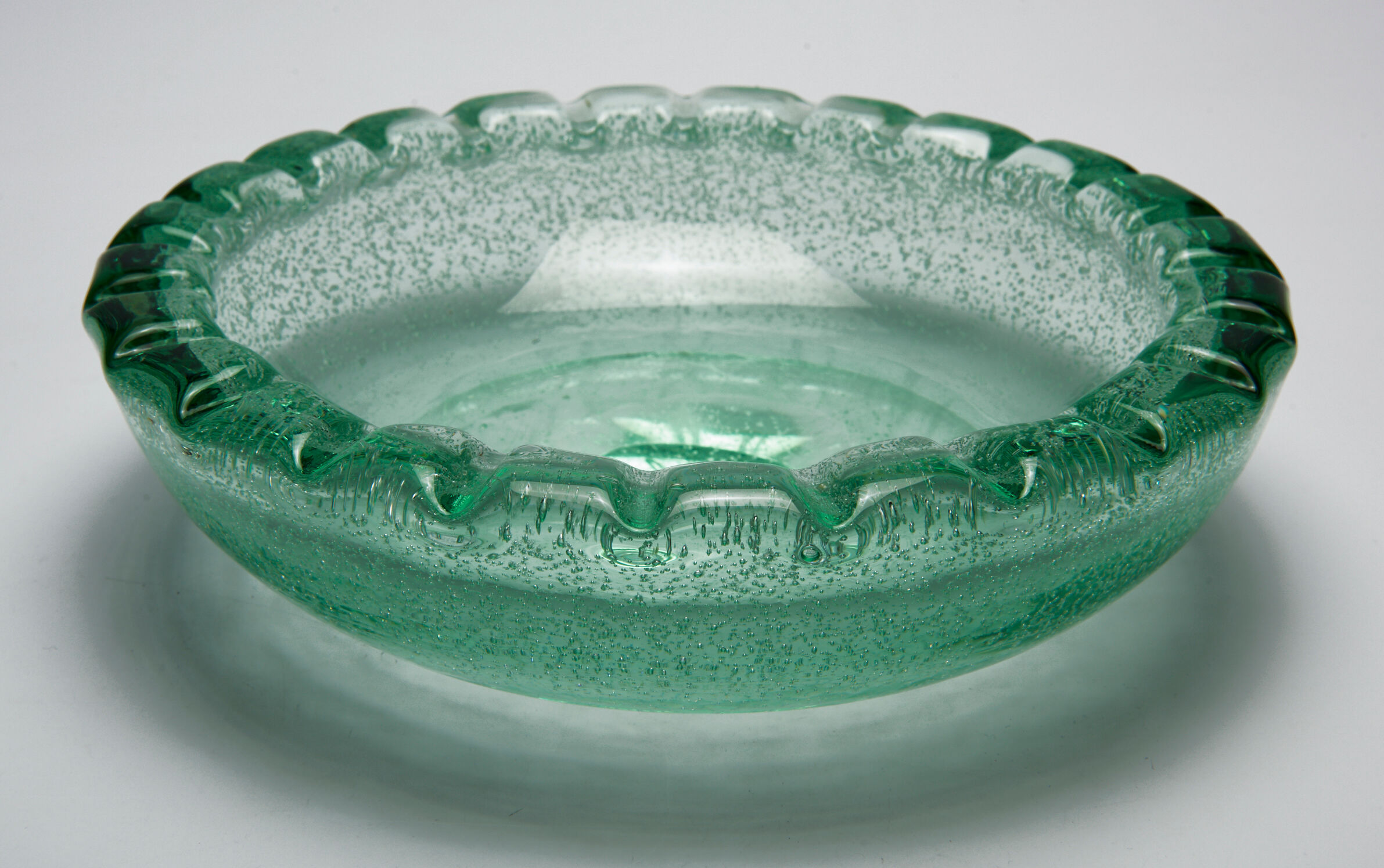 Cut/empty pocket daum art deco crystal bubbled green