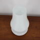 Lampe en opaline blanche par Stefan Tabery, 1970