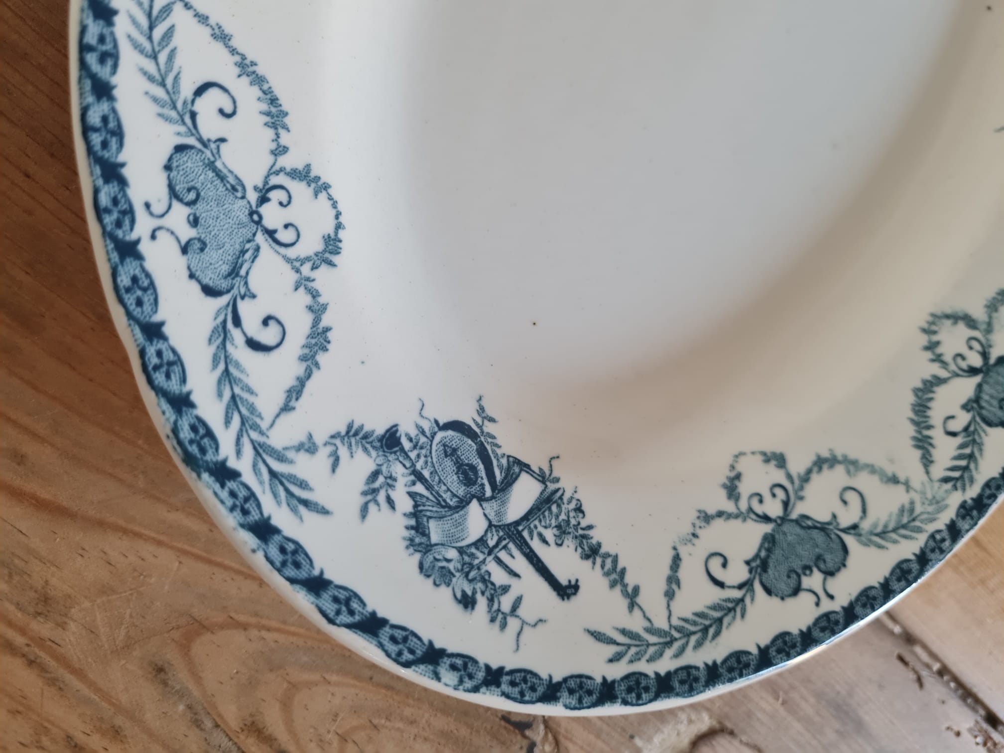 serving dish oval iron earth Longwy