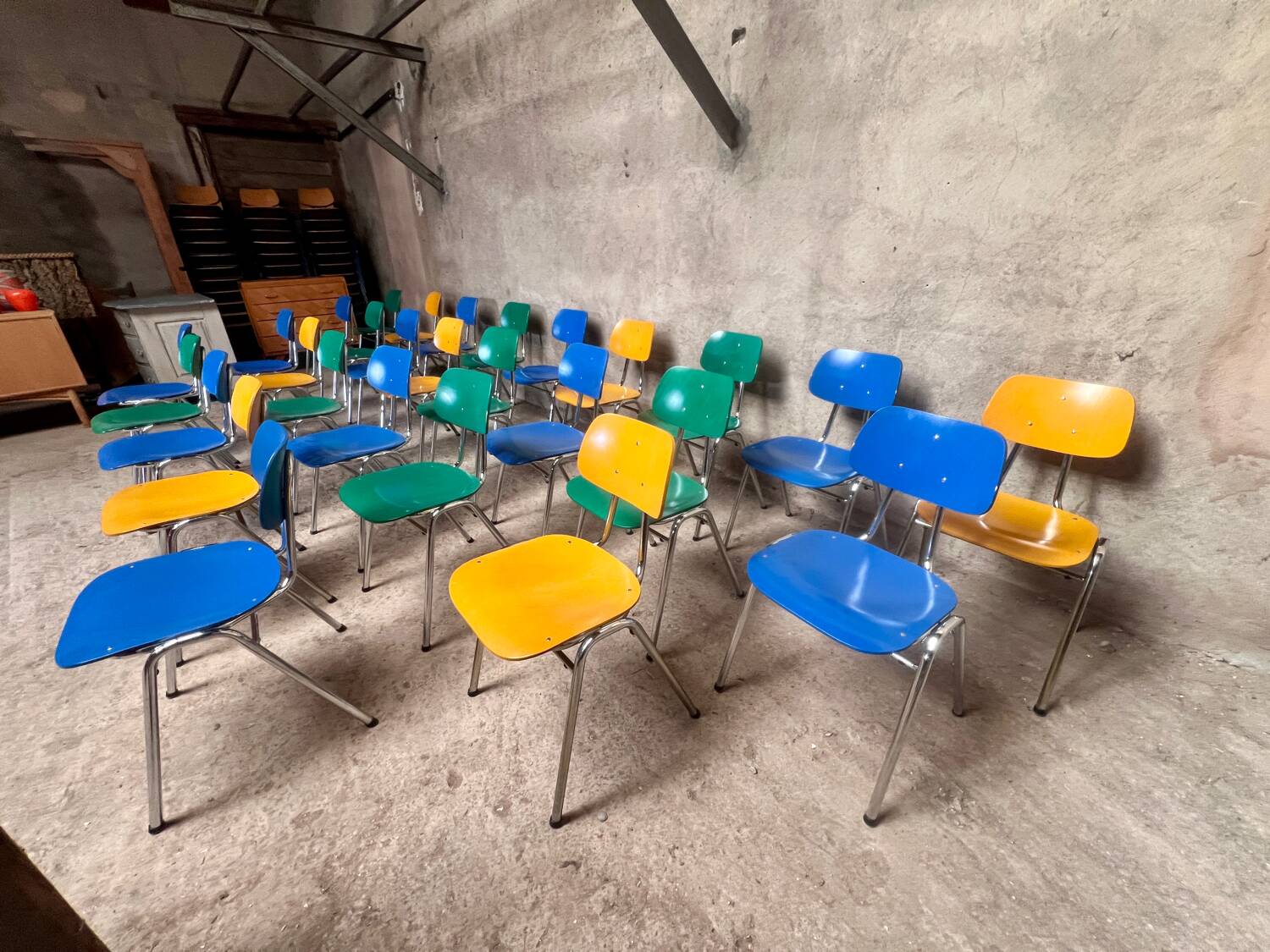 59 vintage colorful chairs