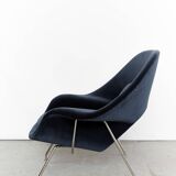 Eero Saarinen Womb Chair for Knoll International