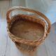 Panier porte bouteilles ancien en rotin
