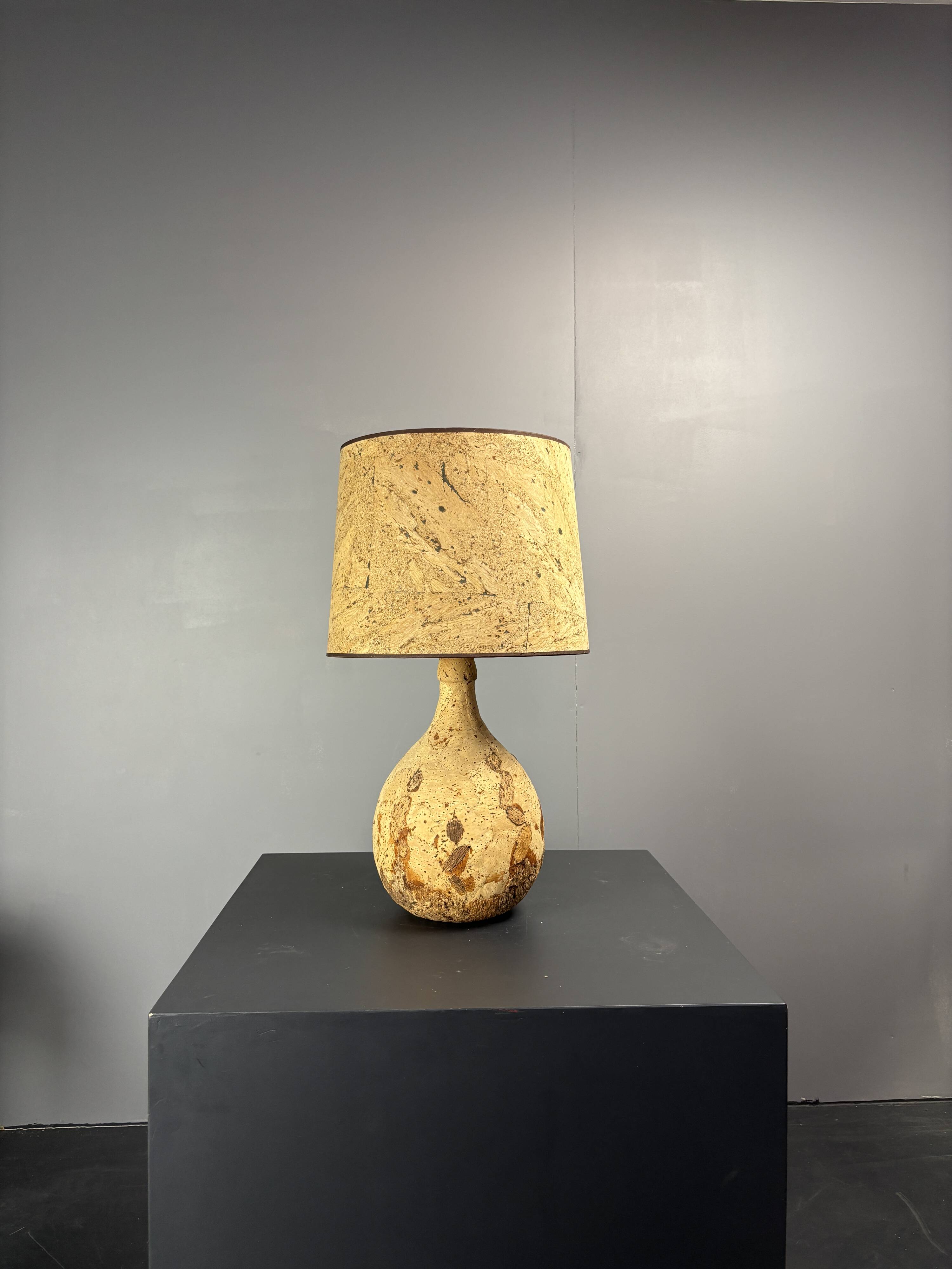 Lampe de table en liège des années 1960-1970, France