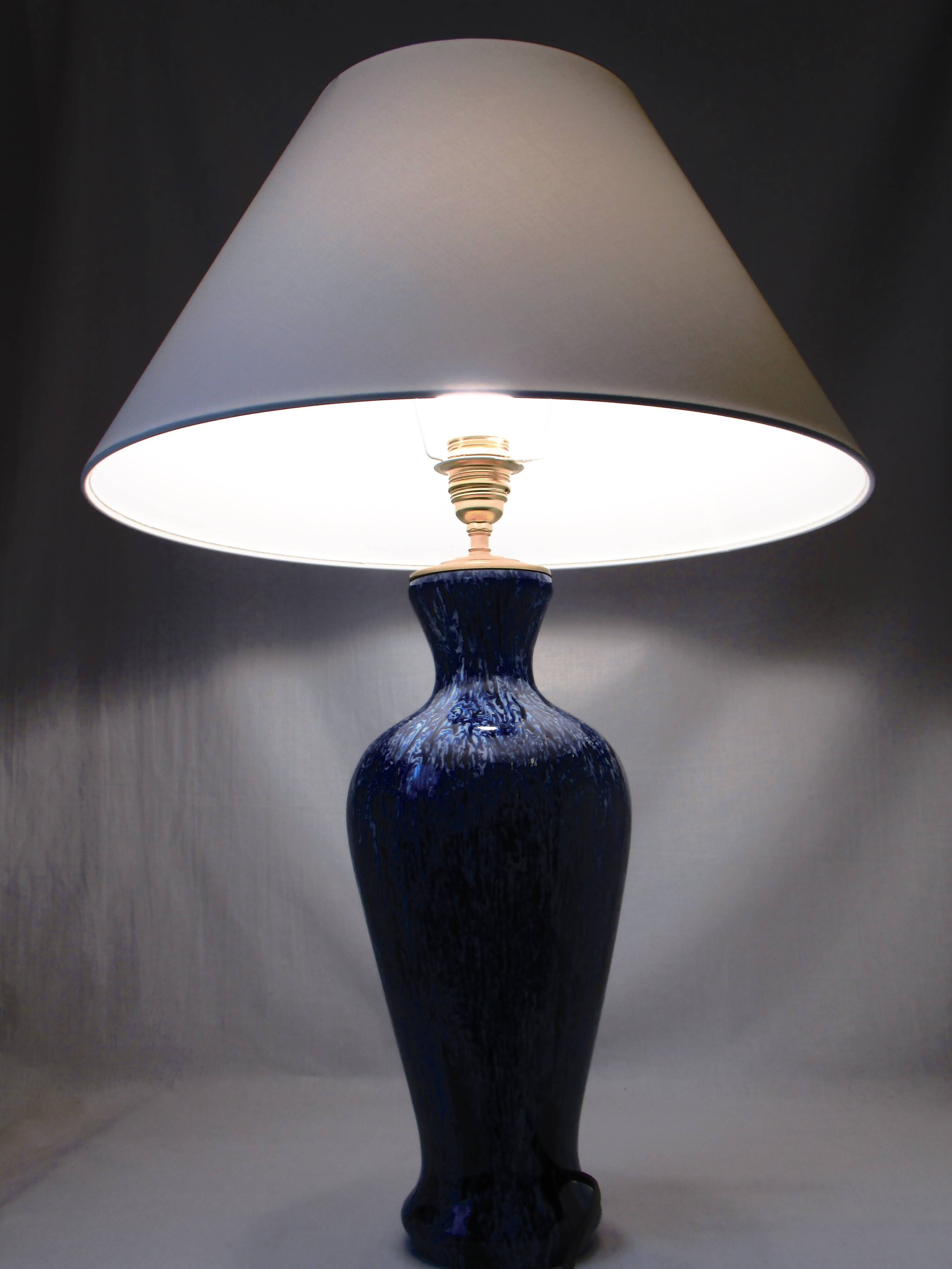 LIVING ROOM LAMP