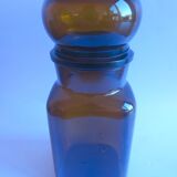 Brown apothecary pot