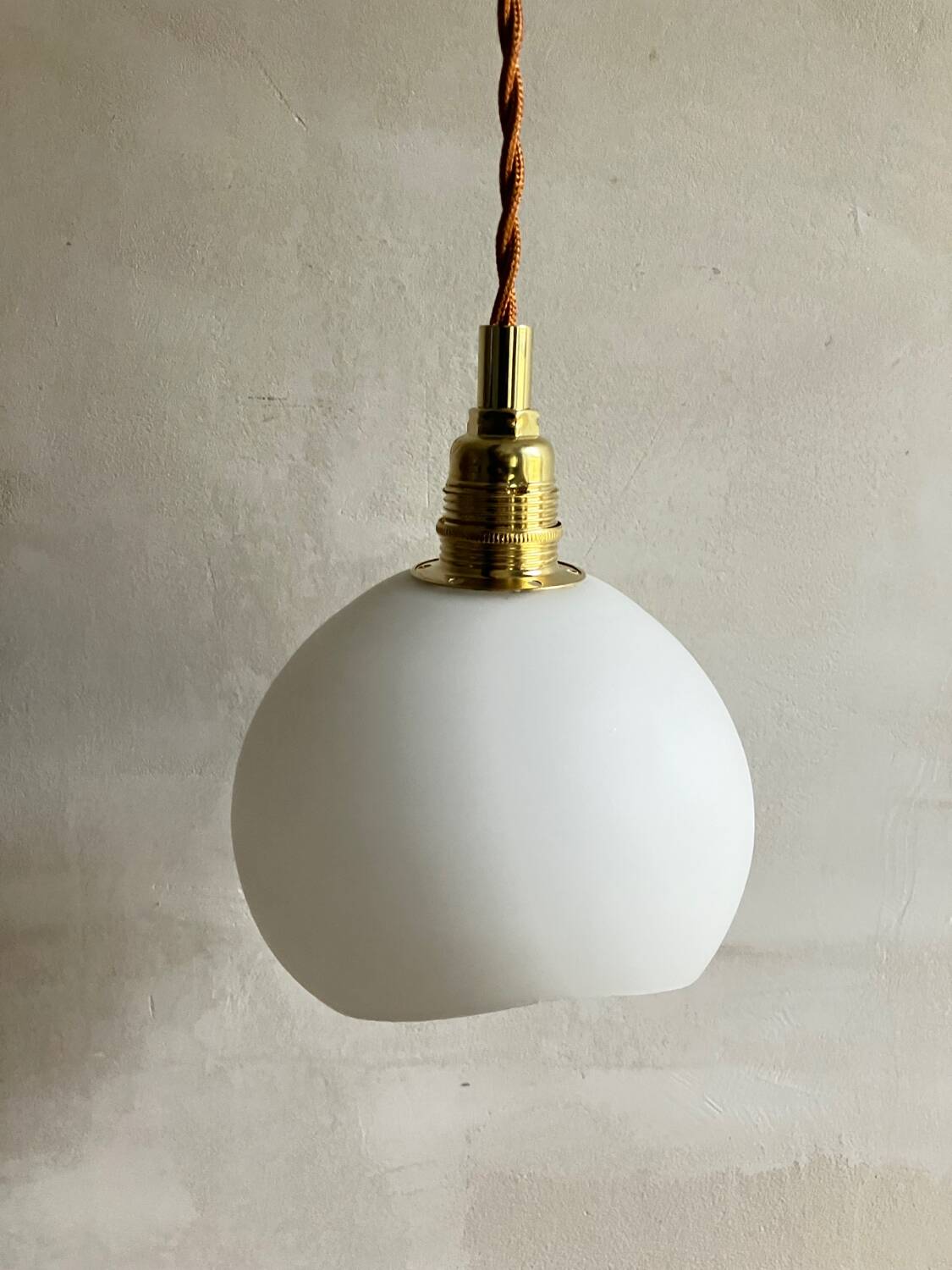 Pair of portable lamps