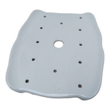 Old dripping plate for asparagus dish