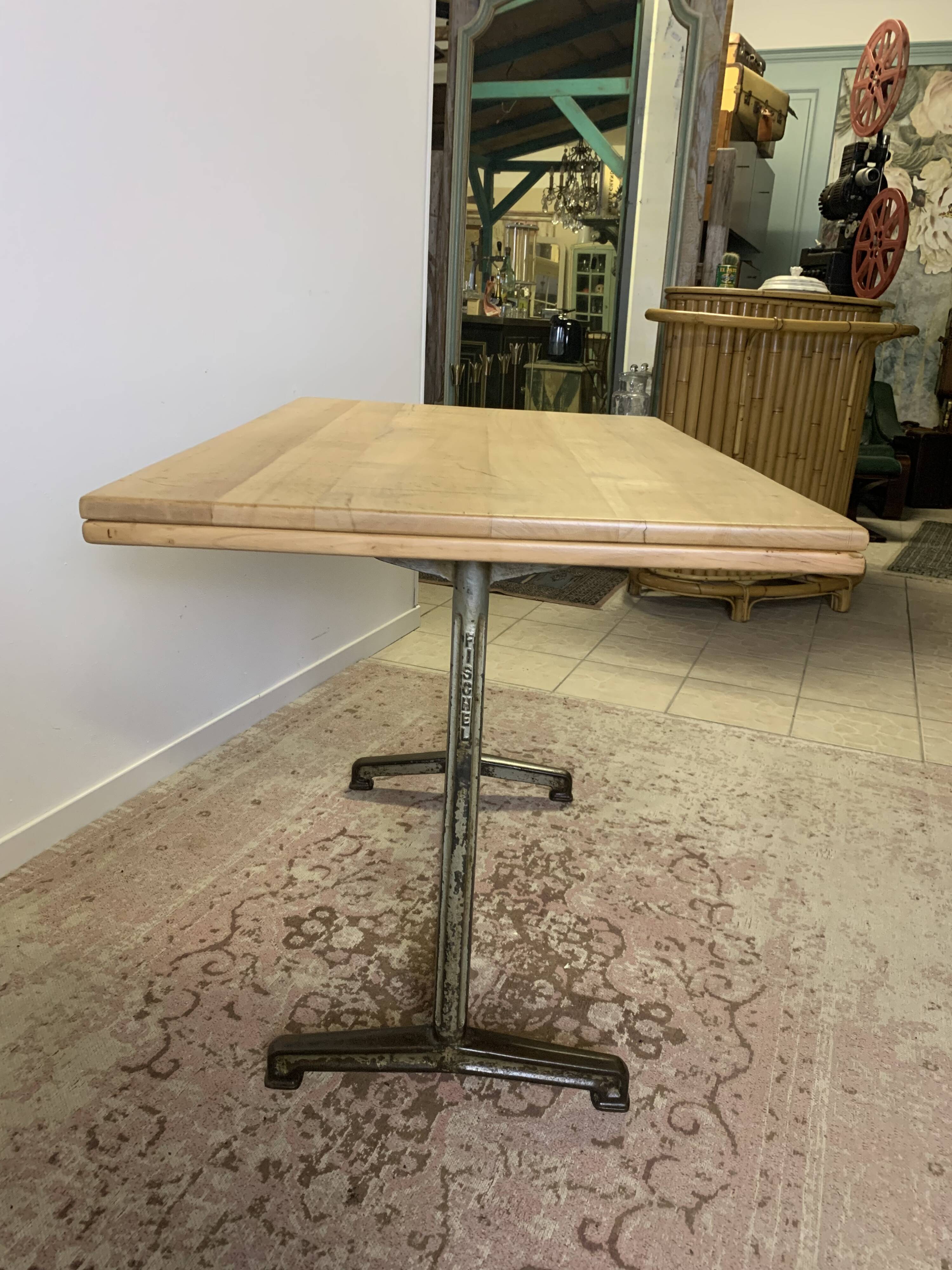 Table de bistrot Fischel