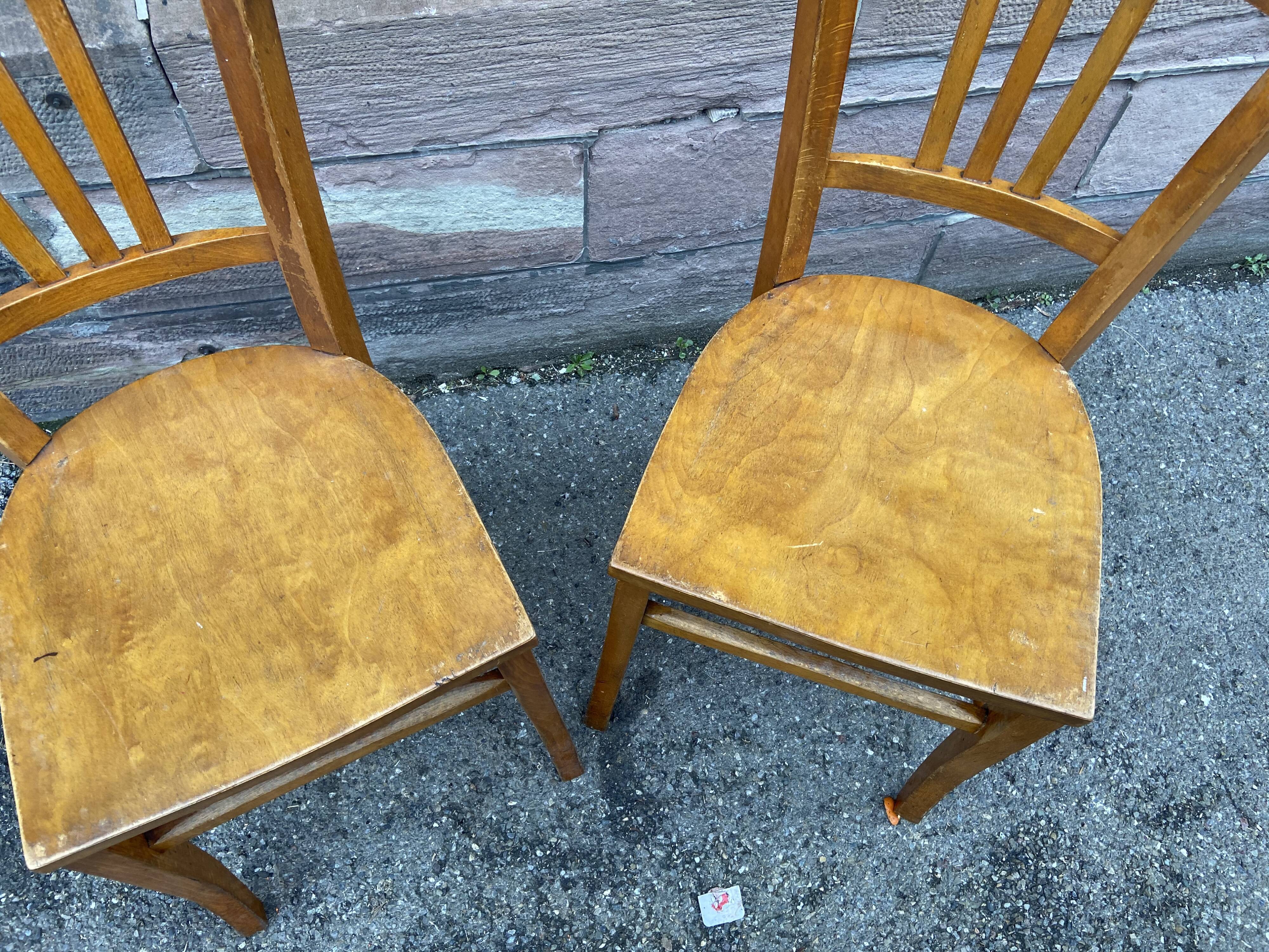 Pair of bistro chairs 1950 Brasserie Bois curved