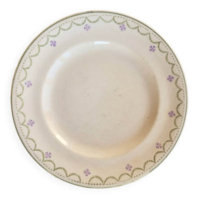 Assiette plate ancienne terre de fer Longwy modèle Violetta