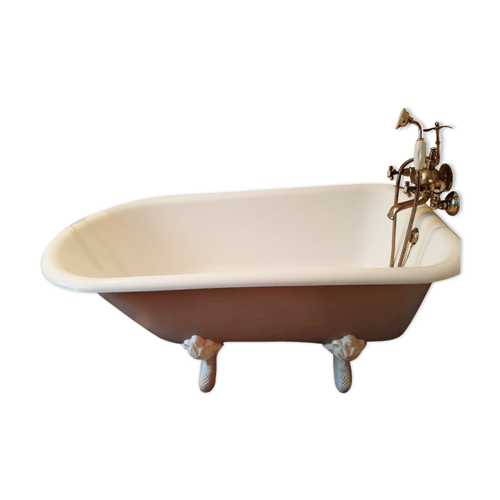 Cast-iron bathtub and her Herbeau Lille faucet | Selency