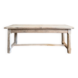 Farm table
