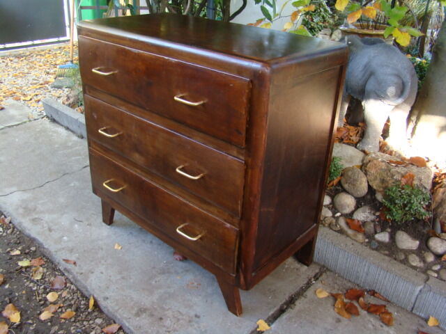 Dresser vintage walnut tone 60
