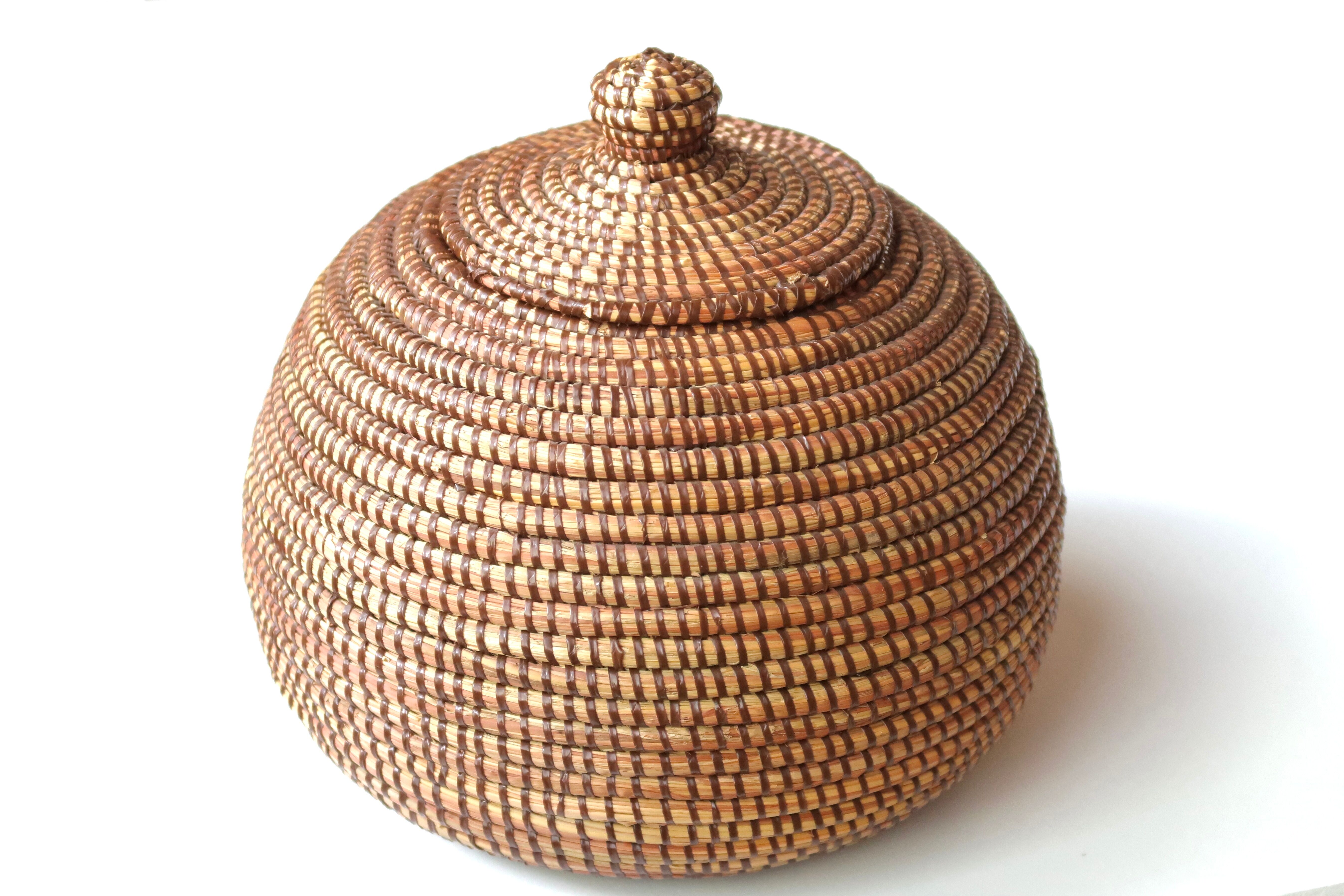Round braided fiber box, basket, 80s