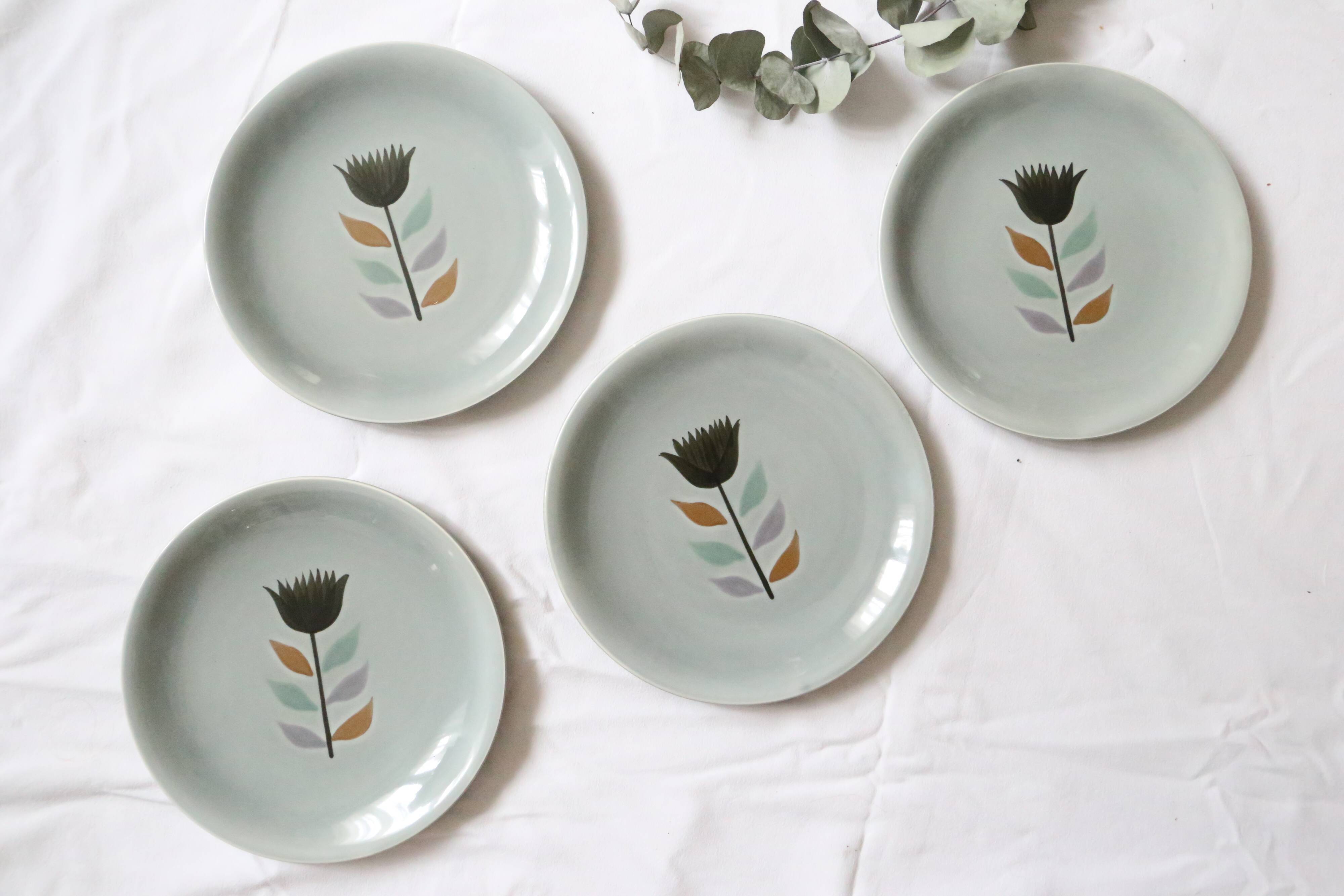 Set of 4 flat plates Salins, Montpezat pattern, vintage French