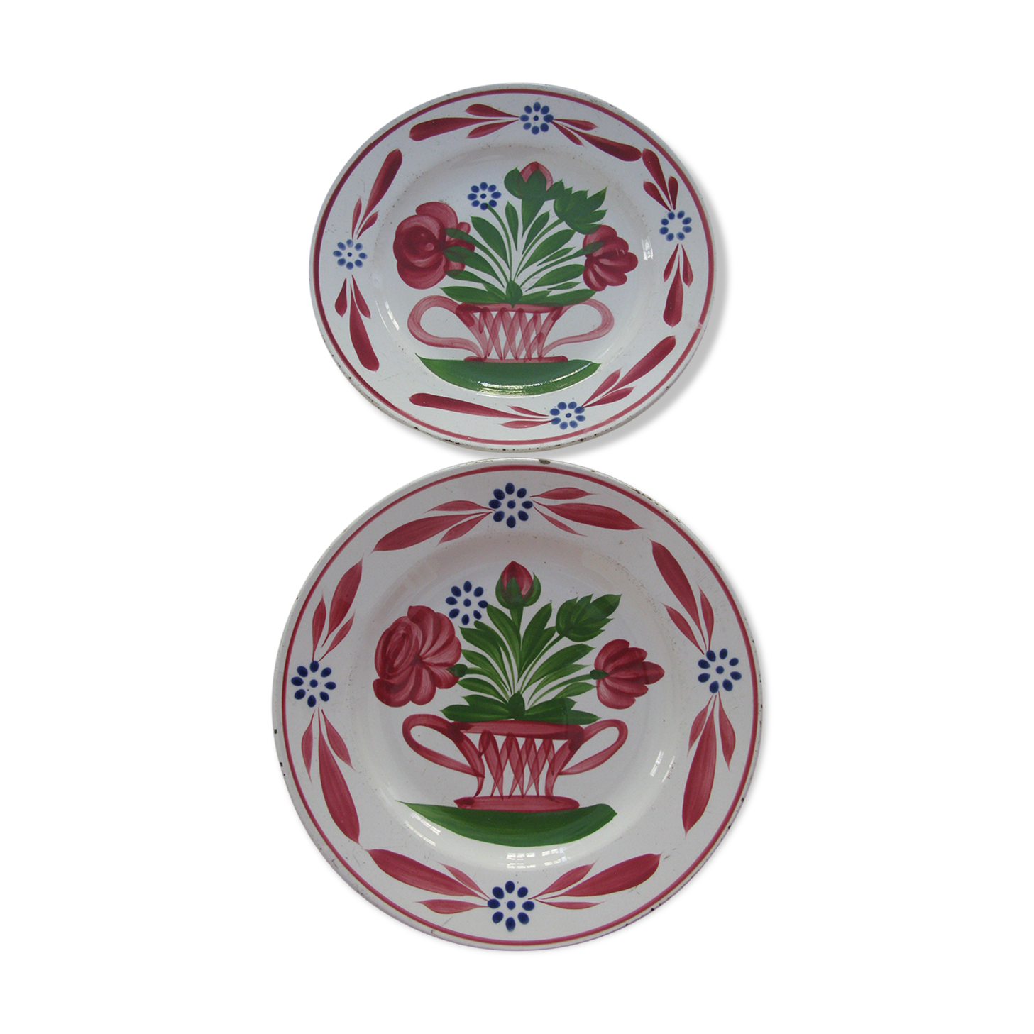 2 vintage plates