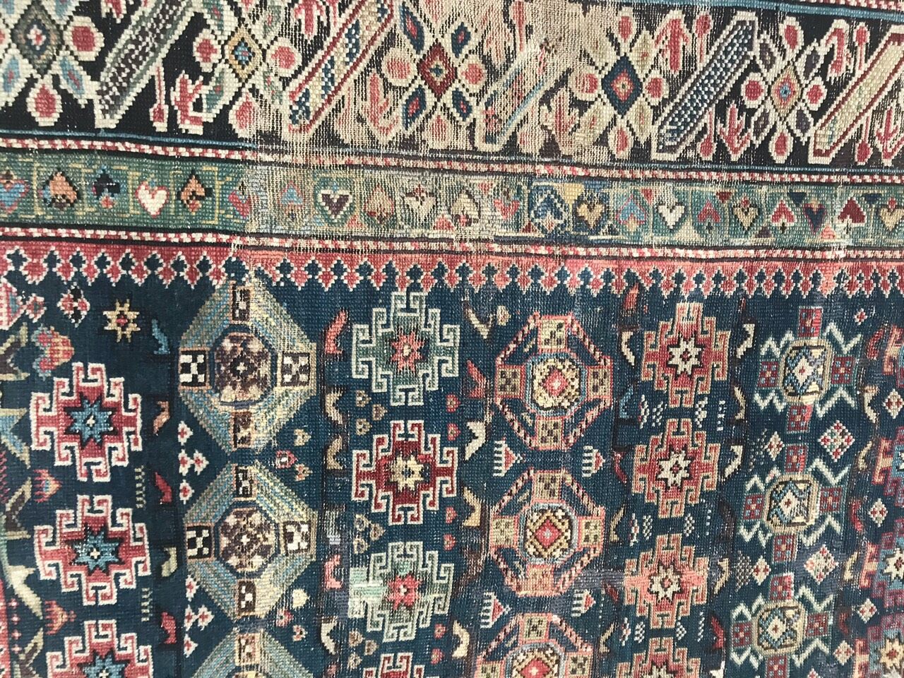 Old caucasian rug shirawan 19th handmade 105x148 cm