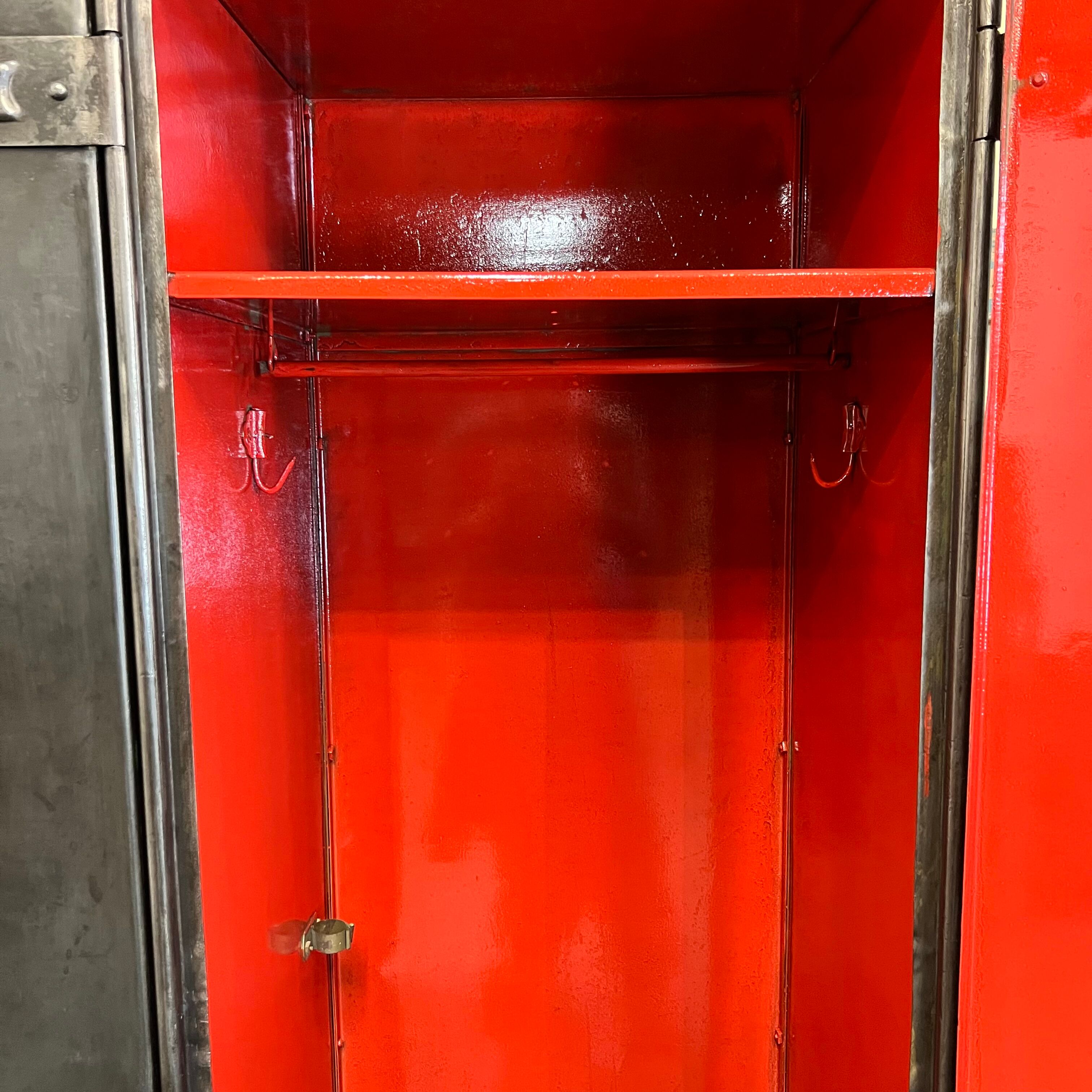 Wardrobe Strafor 1930