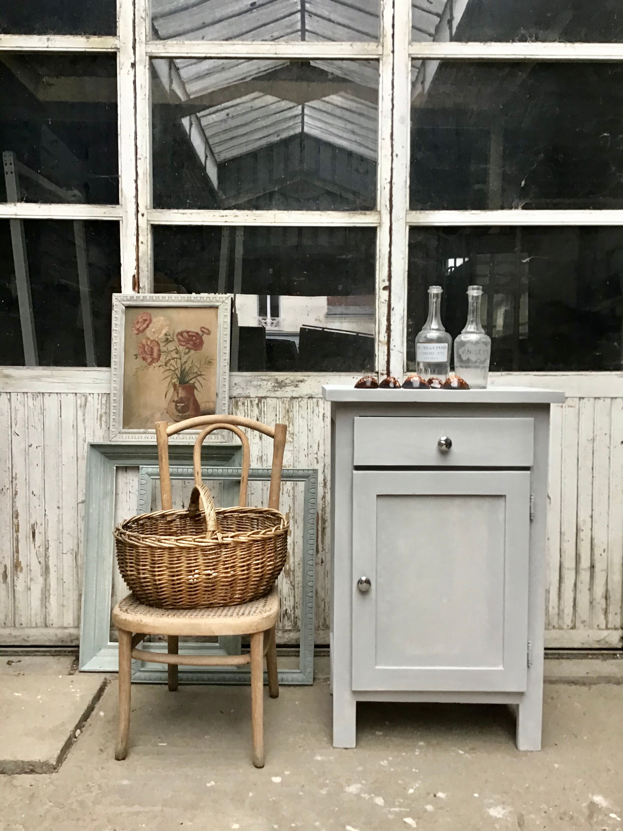 Vintage parisian buffet