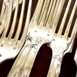 36-piece silver-plated cutlery set