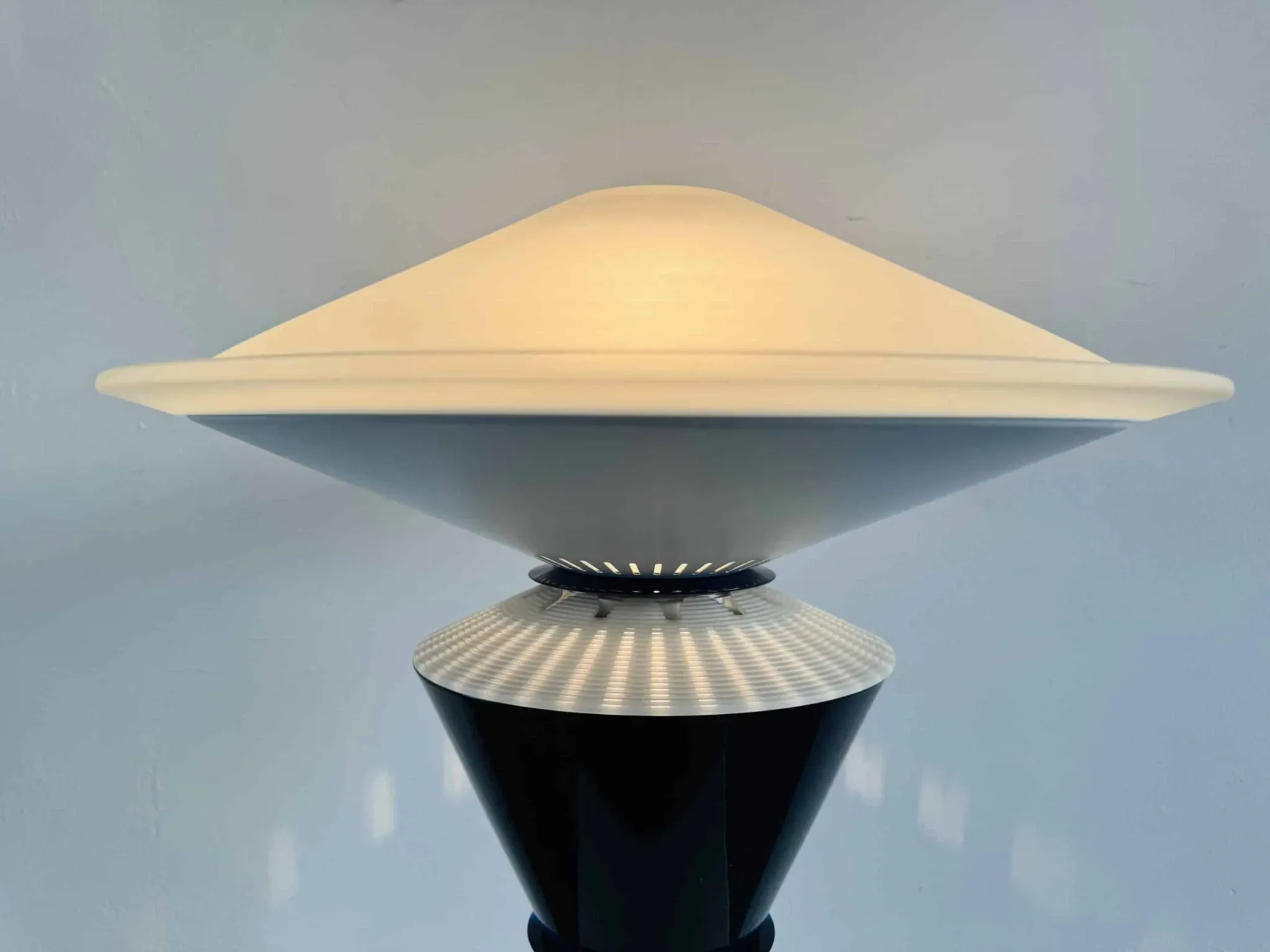 Lampe de table Giada par Pier Giuseppe Ramella pour Arteluce, Italie, 1989