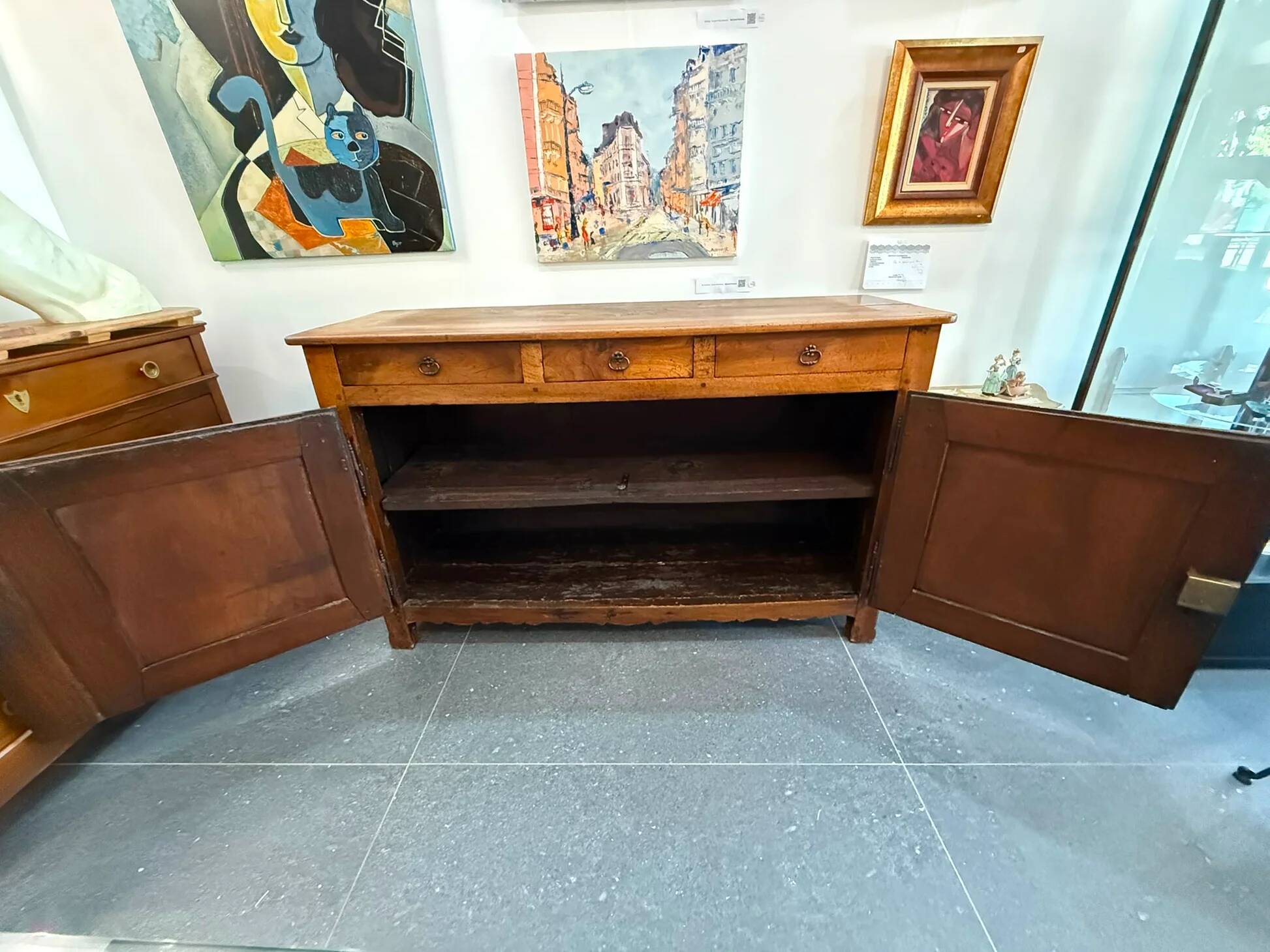 19th-century walnut buffet – 3 drawers
