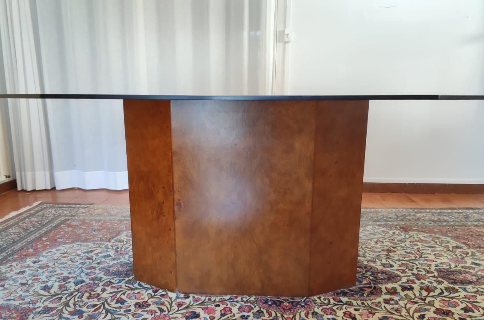 Table smoked glass and walnut bramble 80s