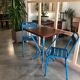 Table avec deux chaises de jardin Tolix