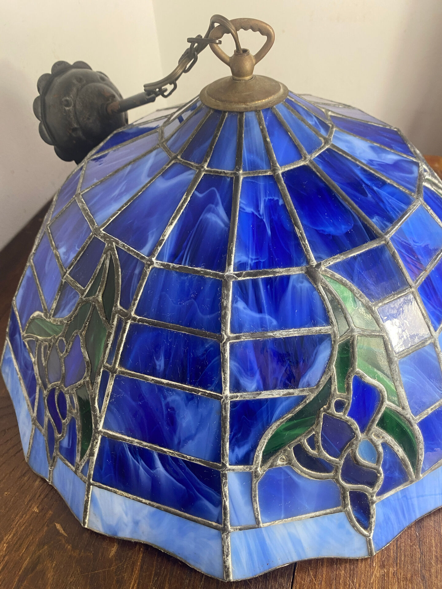 Grande suspension  en verre vitrail style Tiffany