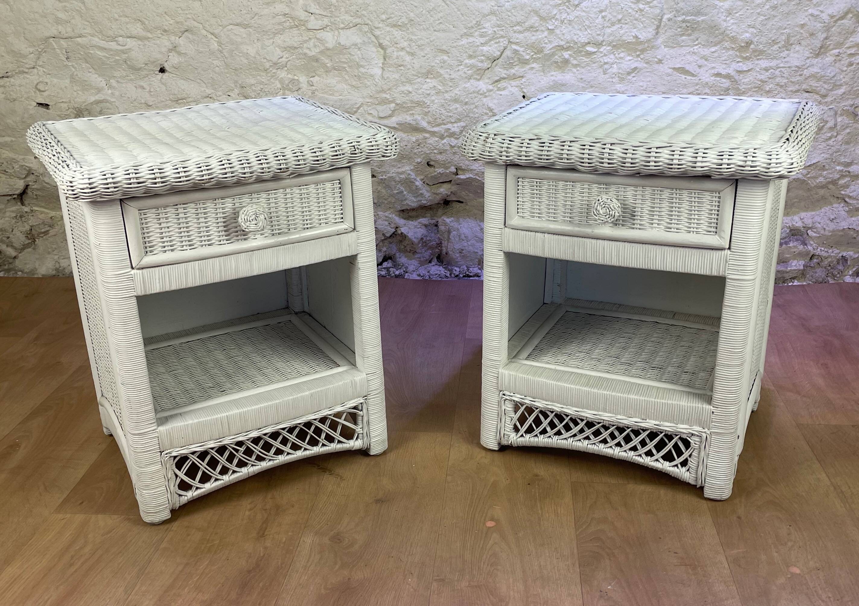 Pair of white wicker bedside tables from the 70s